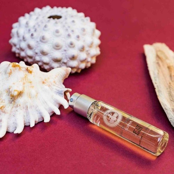 Ekskluzywna ekologiczna woda perfumowana, zapach: Surya - Bali, buteleczka, Zero Waste, 11 ml, FiiLiT (zdjęcie 3) Ekskluzywna ekologiczna woda perfumowana, zapach: Surya - Bali, buteleczka, Zero Waste, 11 ml, FiiLiT