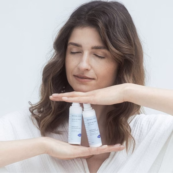 Serum do twarzy Mohani z Retinalem 0,06% do skóry dojrzałej (7)