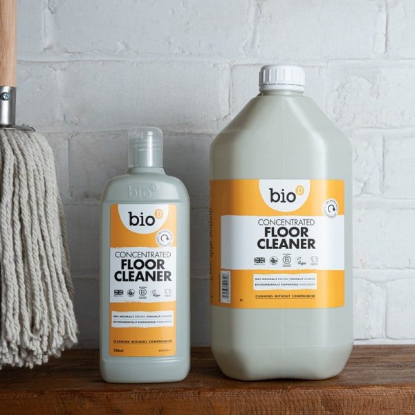Skoncentrowany ekologiczny płyn do mycia podłóg, 750 ml, Bio-D (zdjęcie 4) Skoncentrowany ekologiczny płyn do mycia podłóg, 750 ml, Bio-D