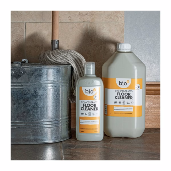 Płyn do mycia podłóg Bio-D skoncentrowany ekologiczny 750ml (5)