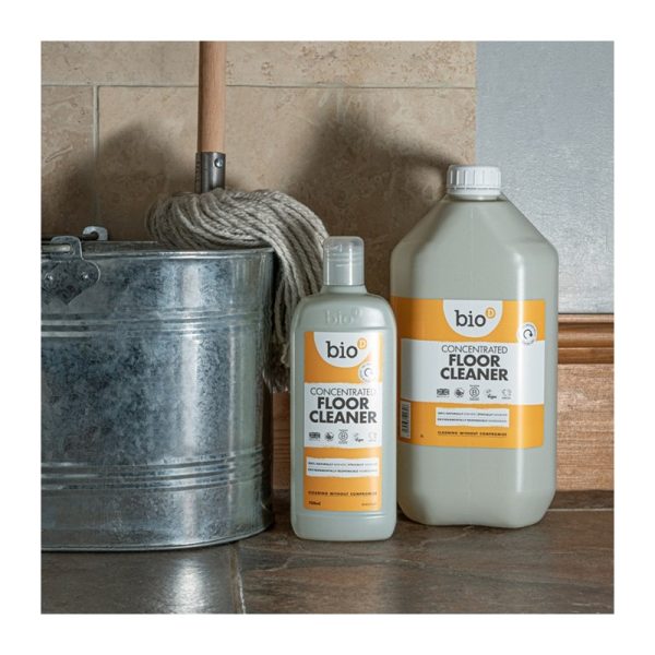 Skoncentrowany ekologiczny płyn do mycia podłóg, 750 ml, Bio-D (zdjęcie 5) Skoncentrowany ekologiczny płyn do mycia podłóg, 750 ml, Bio-D