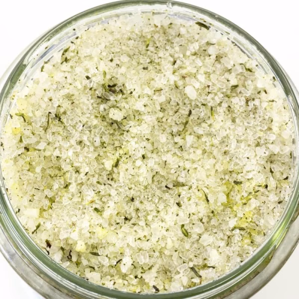 Sól do kąpieli Las o Poranku, relaksacyjna i odświeżająca, 350 g, Miodowa Mydlarnia